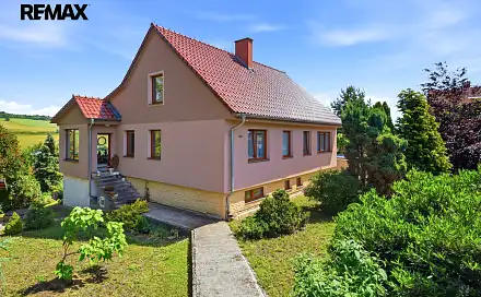 Prodej domu 157 m² s pozemkem 544 m², Pražská, Bystřany, okres Teplice