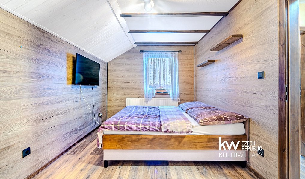 Prodej domu 94 m² s pozemkem 525 m², Smečno – náhled fotky 16