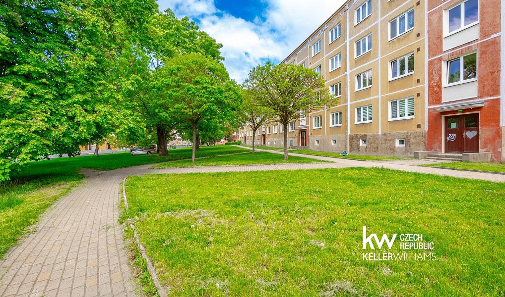 Prodej bytu 2+1 53 m², Bílina – náhled fotky 26