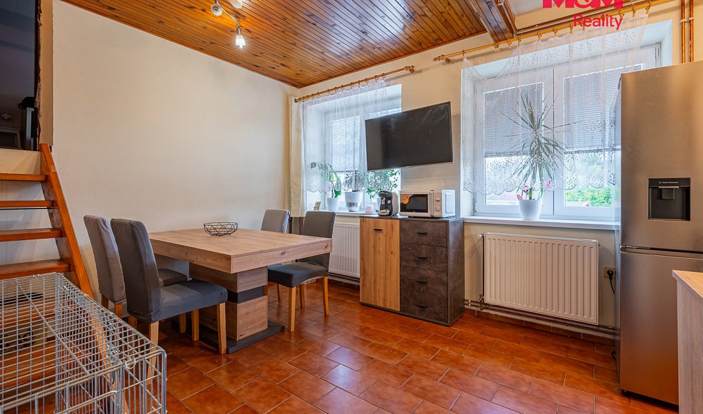 Prodej domu 70 m² s pozemkem 940 m², Krhanice – náhled fotky 3