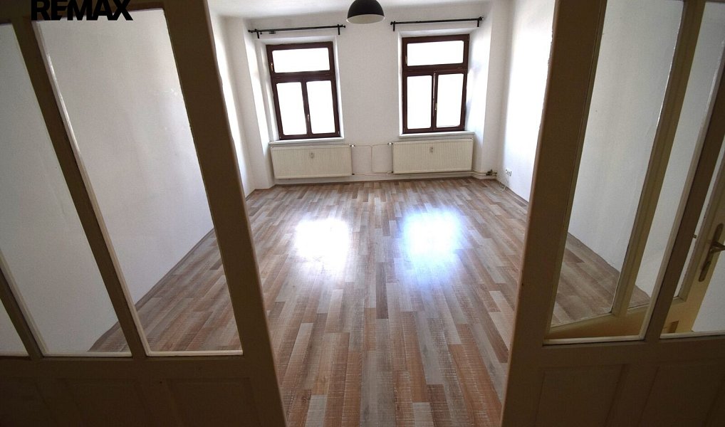 Pronájem bytu 1+1 49 m², Písek – náhled fotky 2