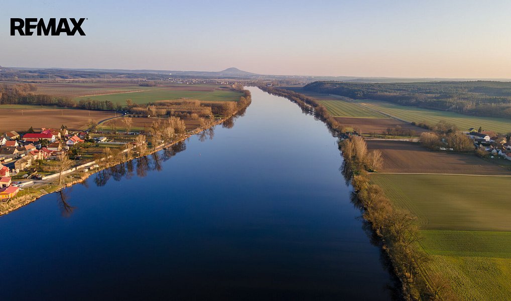 Prodej stavebního pozemku 1 202 m², Polepy – náhled fotky 19