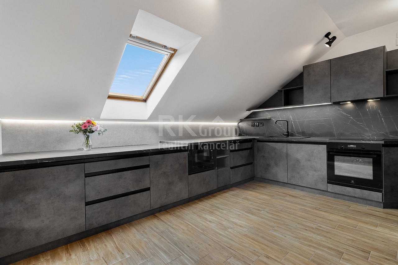 Prodej bytu 4+kk 118 m² – fotografie 2