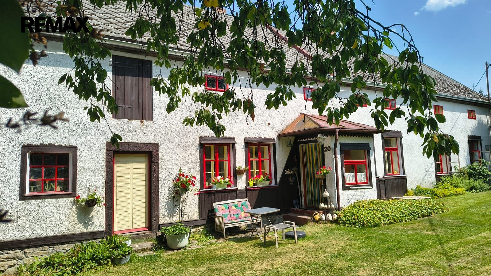 Prodej chaty/chalupy 334 m² s pozemkem 2 200 m²