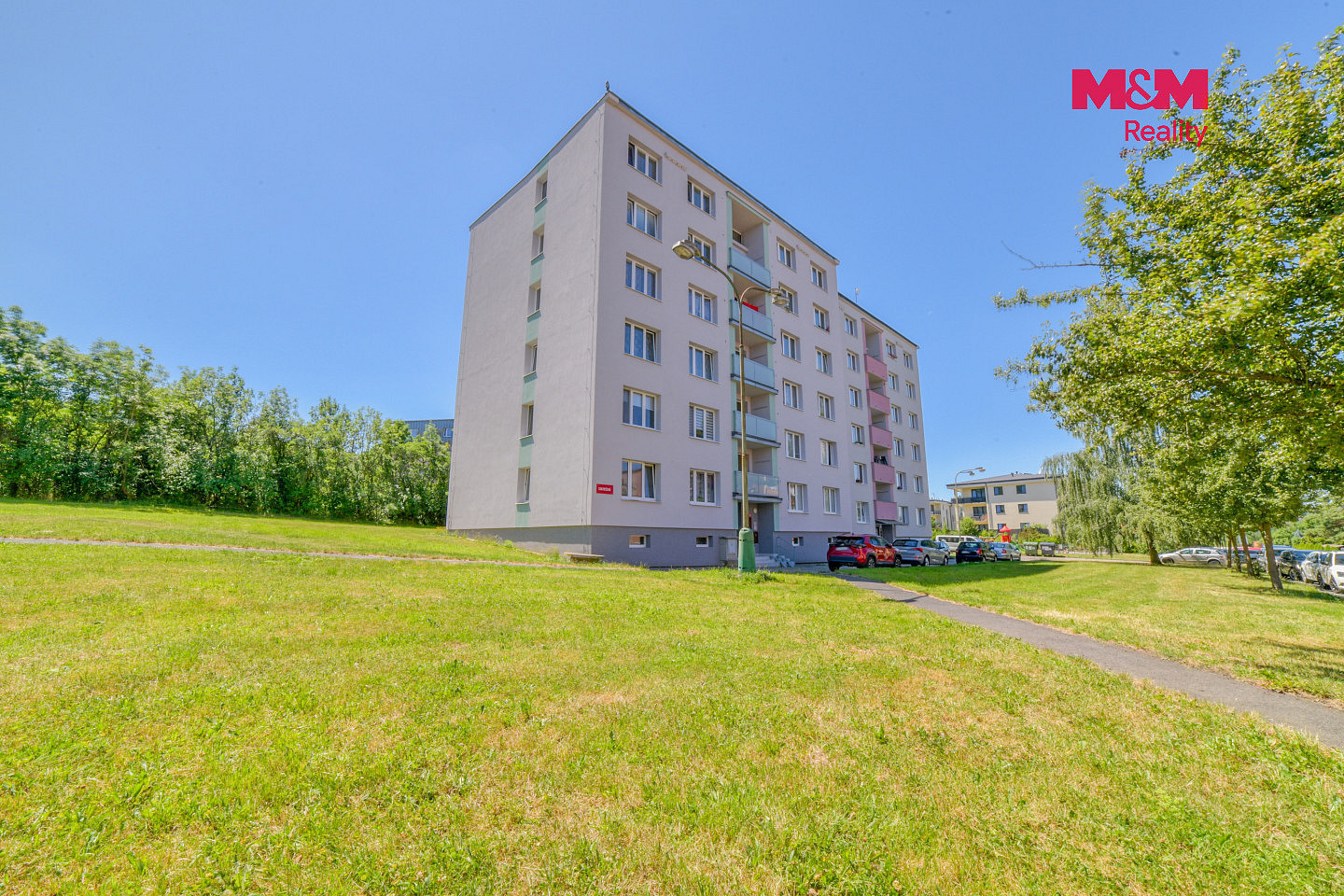 Prodej bytu 1+kk 20 m² — photo 3