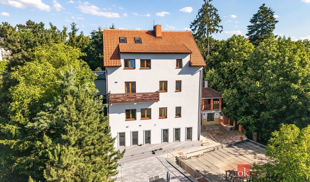 Pronájem bytu 2+kk 35 m², Praha – náhled fotky 16