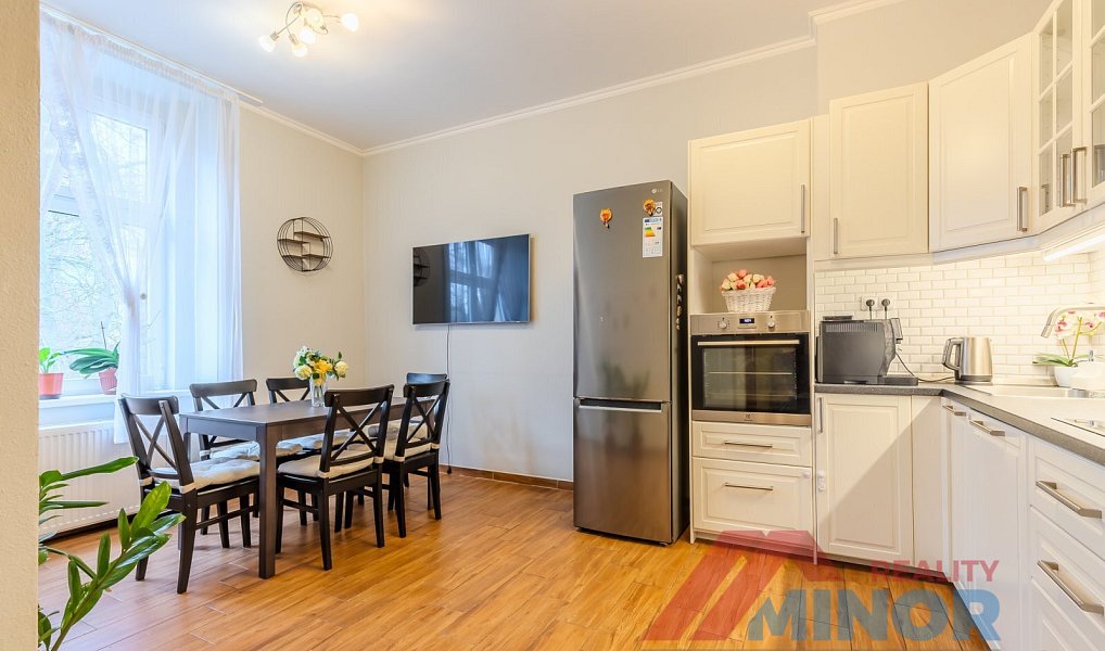 Prodej bytu 3+1 94 m², Slaný – náhled fotky 3