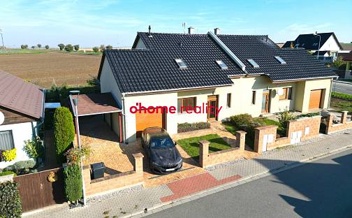 Prodej domu 158 m² s pozemkem 371 m², Hněvotín, okres Olomouc