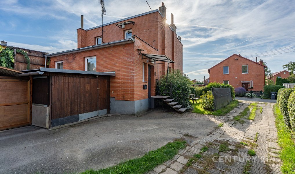 Prodej domu 112 m² s pozemkem 85 m², Zlín – náhled fotky 25