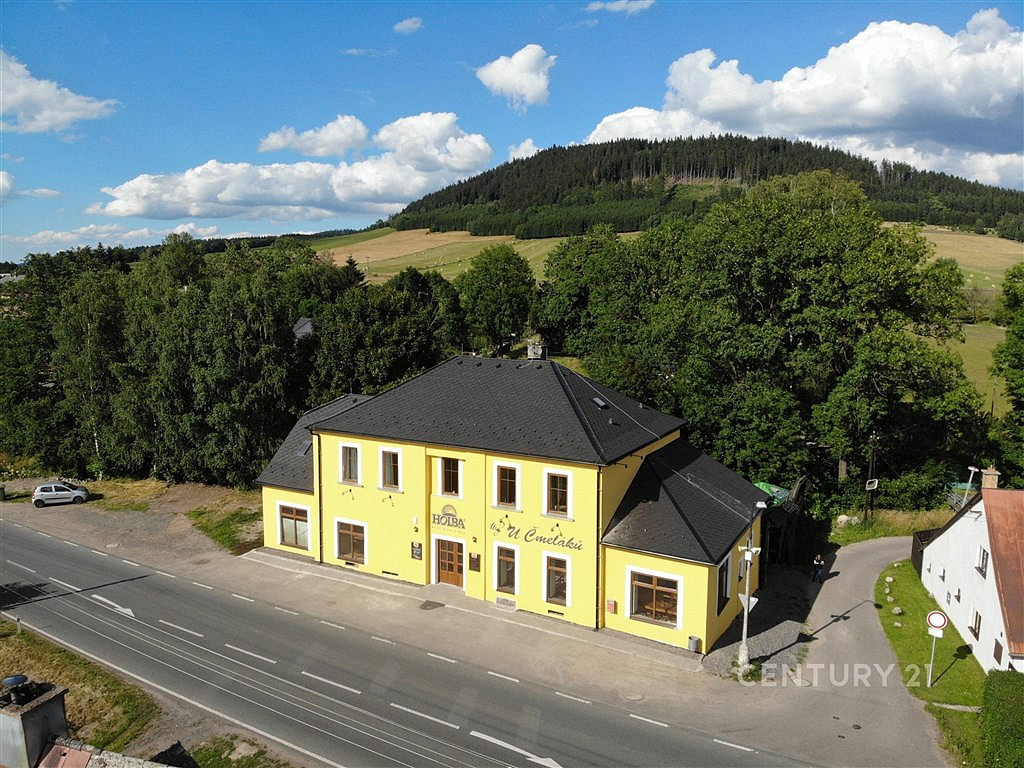 Prodej komerčního objektu (jiného typu) 500 m²