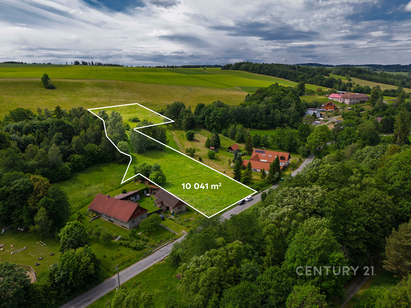 Prodej stavebního pozemku 10 041 m²