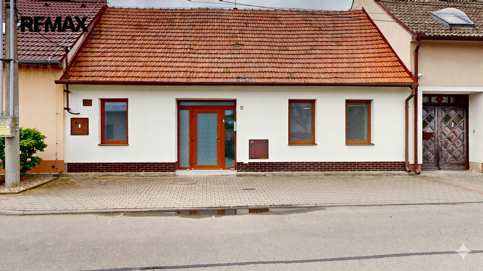Prodej domu 400 m² s pozemkem 300 m² – fotografie 3