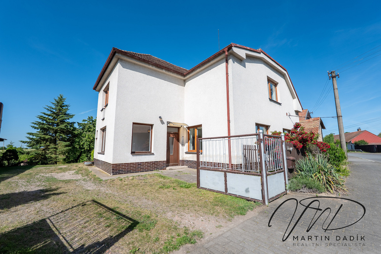Prodej domu 232 m² s pozemkem 1 557 m²
