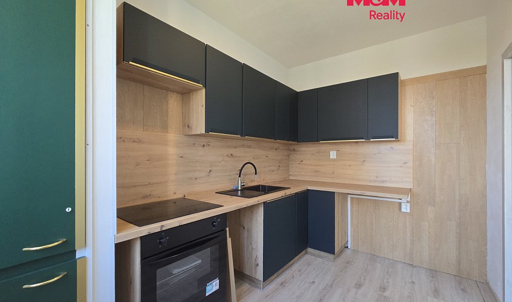 Prodej bytu 2+1, 44 m², Šumbark - Karviná, Havířov