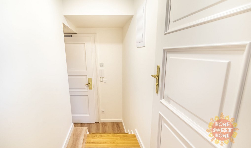 Pronájem bytu 2+kk 38 m², Praha – náhled fotky 9