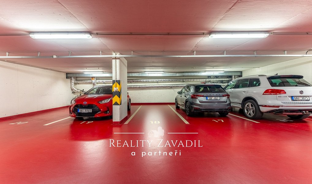 Prodej garážového stání 13 m2, Praha - Kyje, Praha – náhled fotky 10