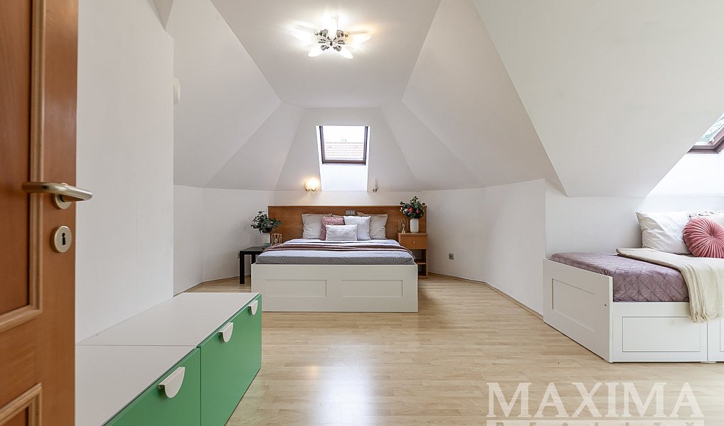Prodej domu 152 m² s pozemkem 3 220 m², Sedlčany – náhled fotky 21