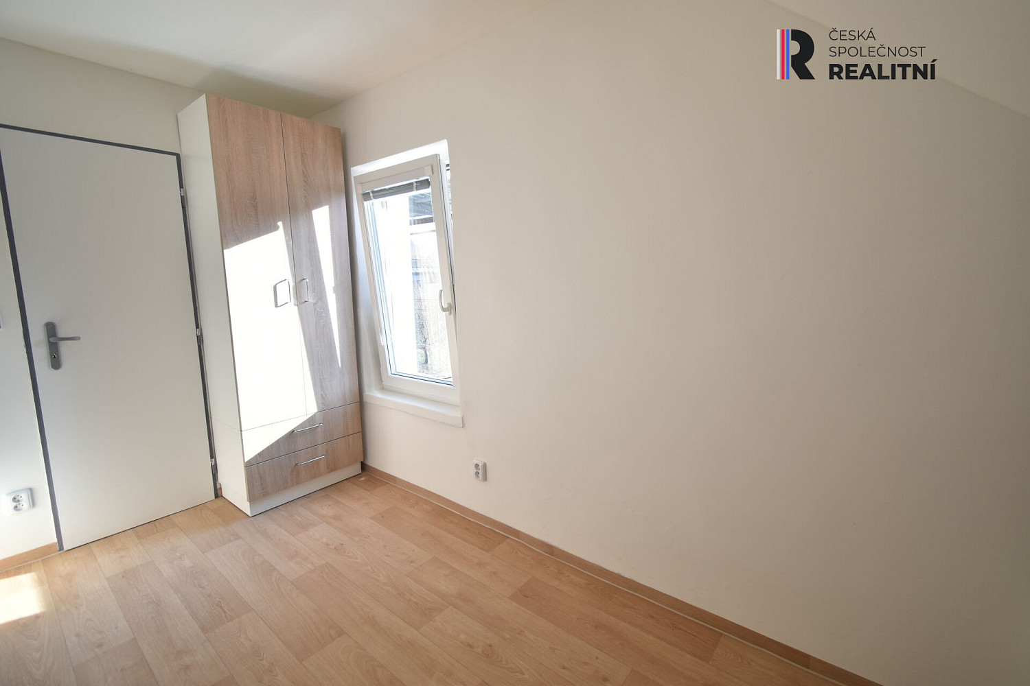 Pronájem bytu 3+1 77 m² – fotografie 4