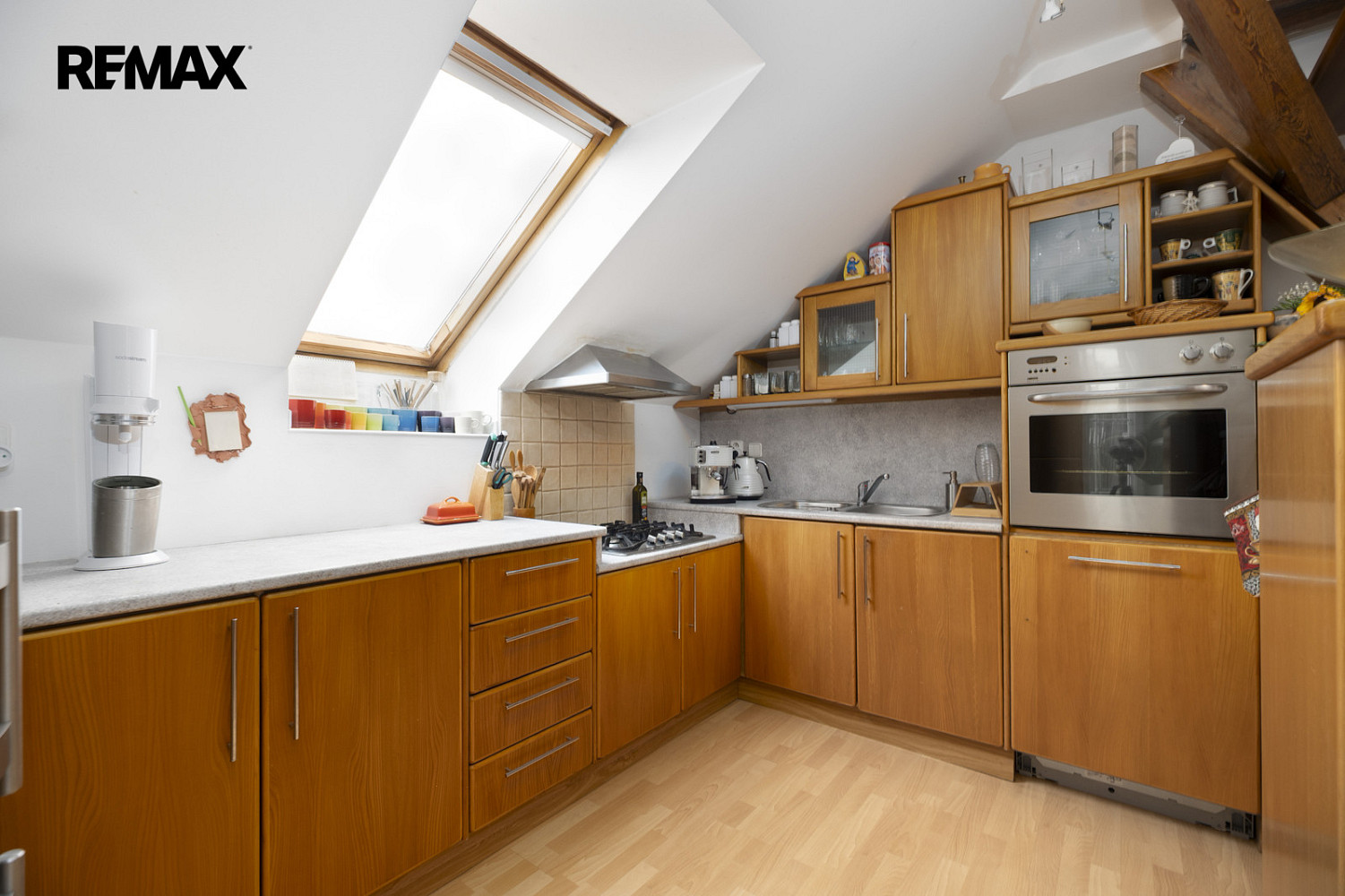 Prodej komerčního objektu (jiného typu) 140 m² – další