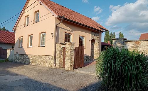 Prodej domu 400 m² s pozemkem 2 676 m², Kamenice - Kamenička, okres Jihlava