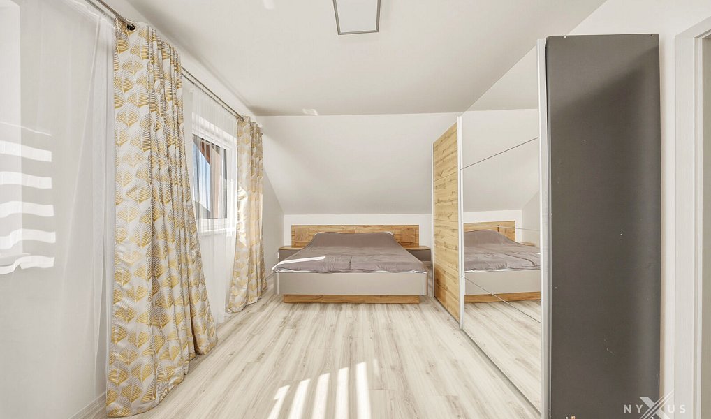 Pronájem domu 138 m² s pozemkem 1 024 m², Postřižín – náhled fotky 22
