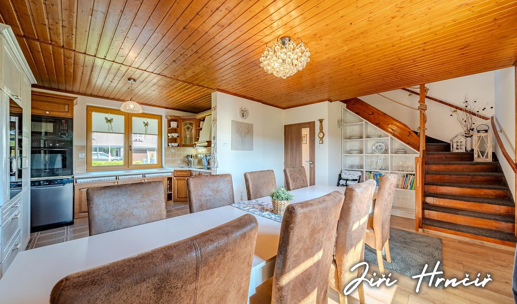 Prodej domu 151 m² s pozemkem 575 m², Kovářská – náhled fotky 2