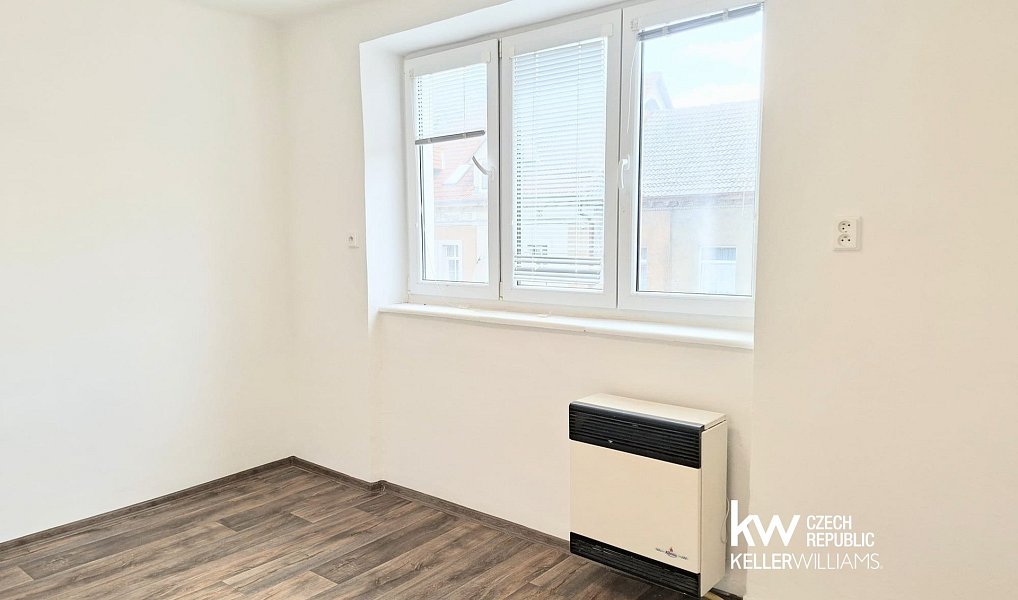 Pronájem bytu 2+1 67 m², Bílina – náhled fotky 18