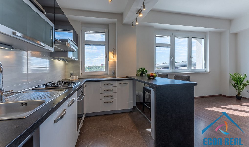 Prodej bytu 2+kk 53 m², Praha – náhled fotky 11