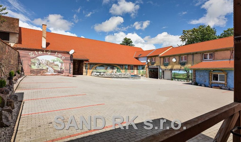 Prodej domu 3 600 m² s pozemkem 5 177 m², Puclice – náhled fotky 16