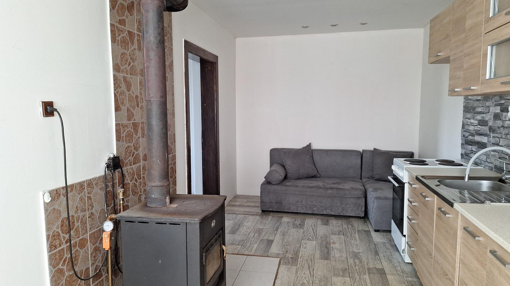 Prodej domu 77 m² s pozemkem 337 m² — photo 3