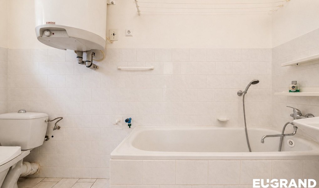 Prodej domu 65 m² s pozemkem 3 093 m², Staré Křečany – náhled fotky 13