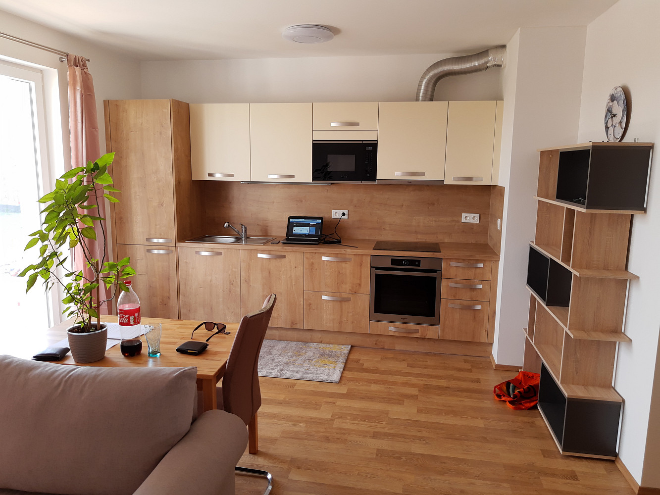 Prodej bytu 1+kk 37 m² — photo 2
