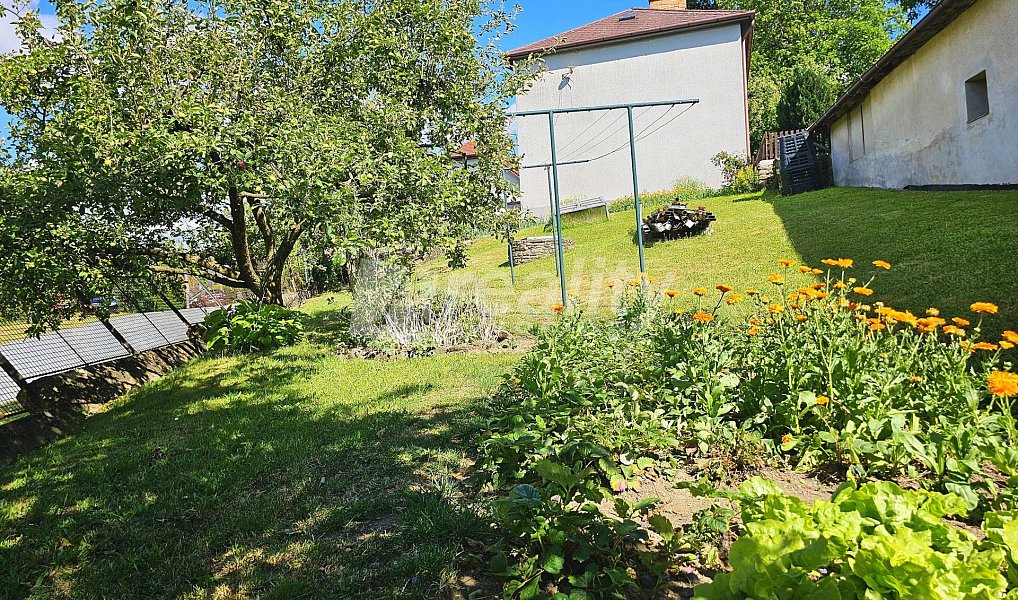 Prodej domu 282 m² s pozemkem 725 m², Kamenice – náhled fotky 7