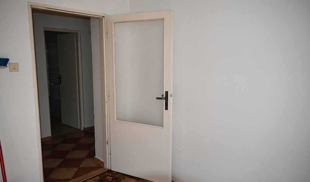 Prodej domu 302 m² s pozemkem 800 m², Oborná – náhled fotky 45