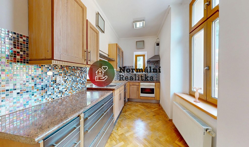 Prodej bytu 3+1 93 m², Teplice – náhled fotky 24