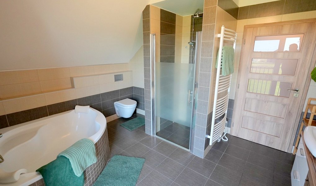 Prodej domu 246 m² s pozemkem 1 264 m², Libeř – náhled fotky 14