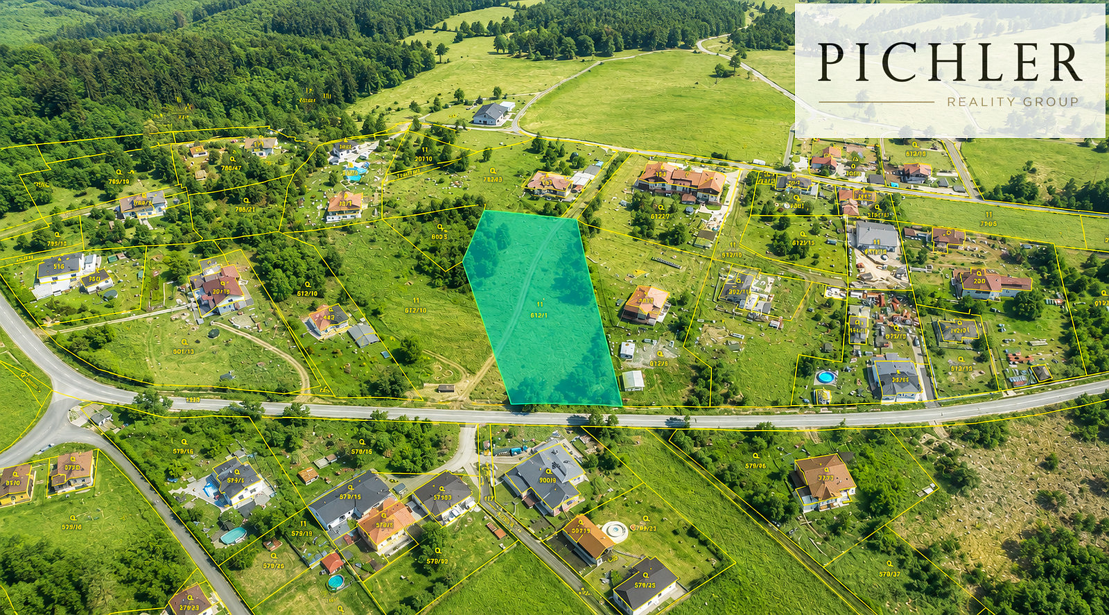 Prodej stavebního pozemku 890 m² – fotografie 5