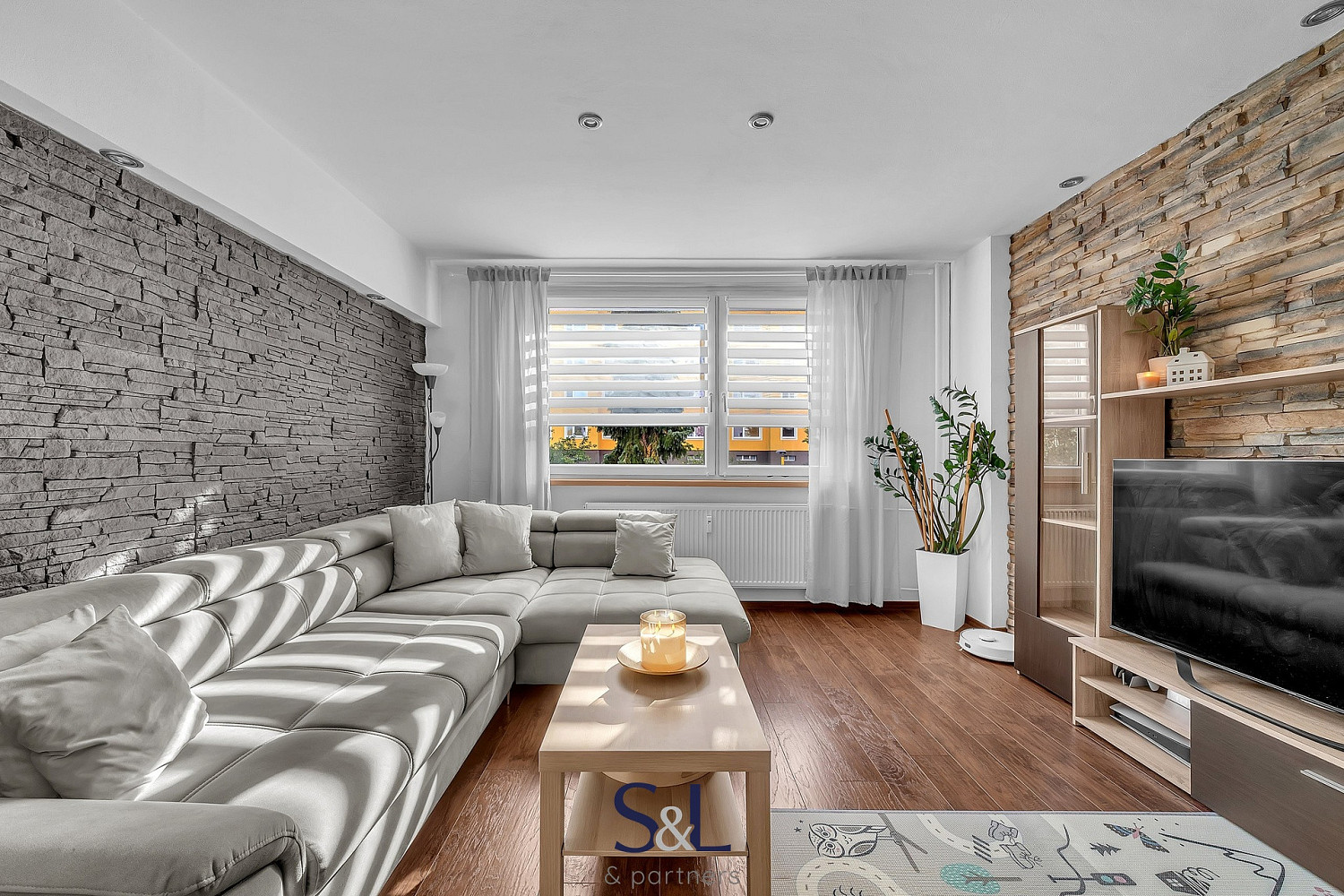 Prodej bytu 2+1 56 m² – fotografie 3