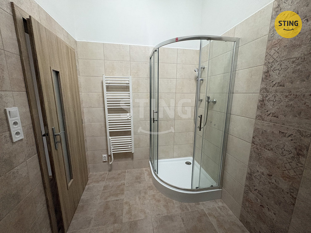 Pronájem bytu 2+kk 62 m² – fotografie 4