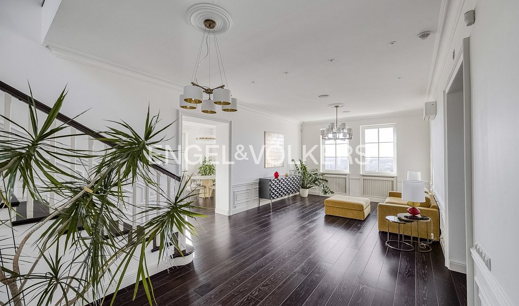 Prodej domu 345 m² s pozemkem 1 347 m², Praha – náhled fotky 6