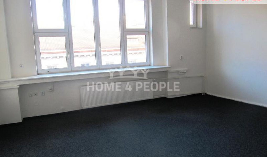 Pronájem kanceláře 30 m², České Budějovice – náhled fotky 5