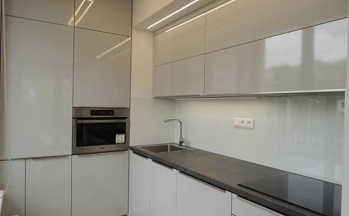 Pronájem bytu 3+kk 86 m², Střížkovská, Praha 8 - Střížkov