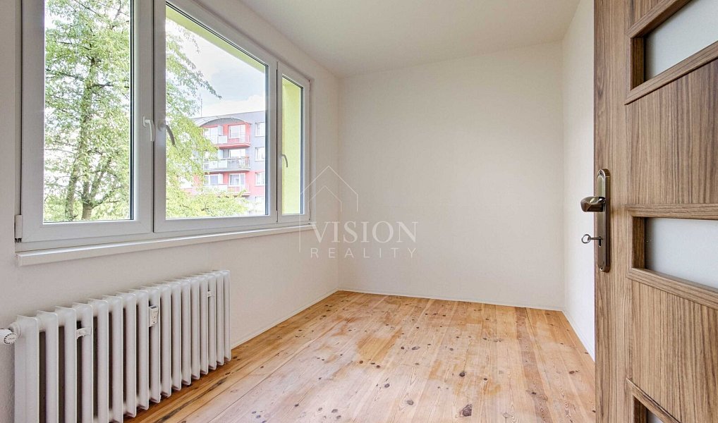 Prodej bytu 4+1 65 m², Jindřichův Hradec – náhled fotky 7
