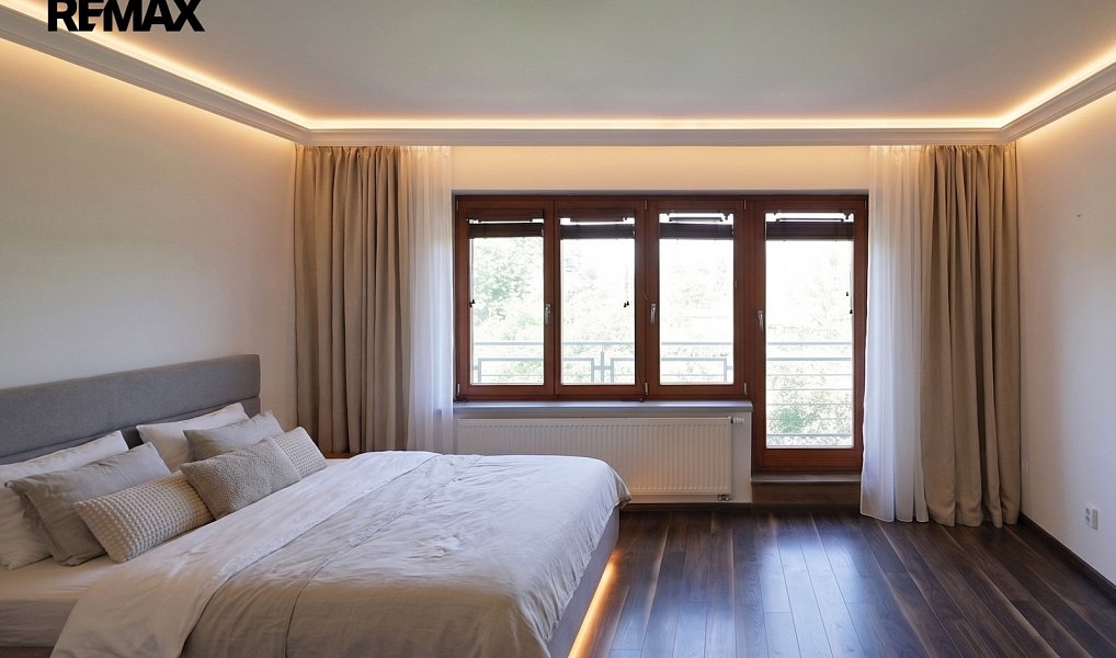 Prodej domu 210 m² s pozemkem 1 140 m², Praha – náhled fotky 9