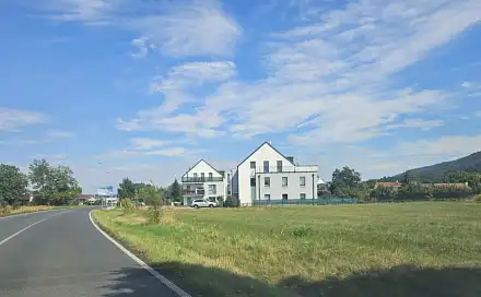 Prodej stavebního pozemku 6 873 m², Prostřední, Lety, okres Praha-západ