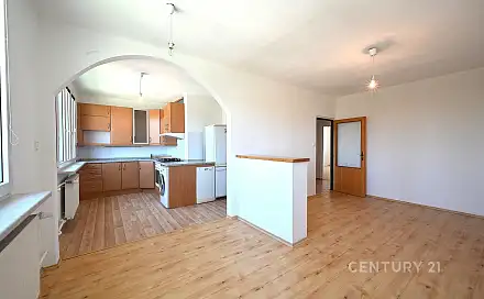 Pronájem bytu 3+1 76 m², Liliová, Kralovice, okres Plzeň-sever