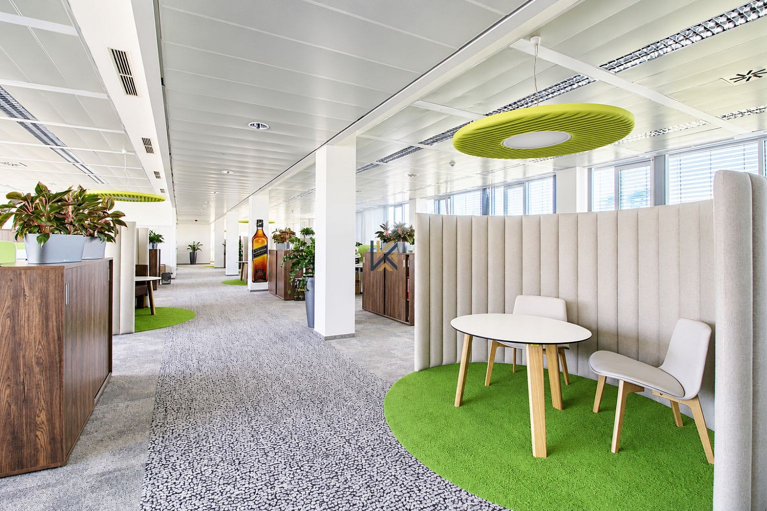 Pronájem kanceláře 393 m² – fotografie 3
