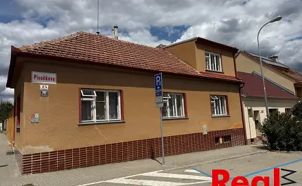 Prodej domu 150 m² s pozemkem 168 m², Pivoňkova, Brno - Jundrov