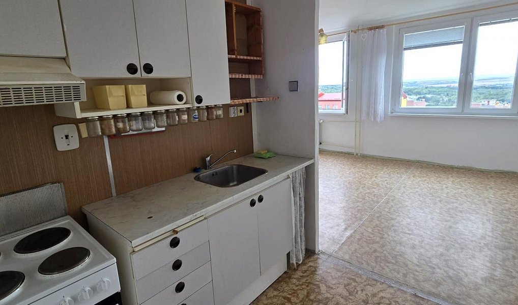 Prodej bytu 1+kk 25 m², Most – náhled fotky 4