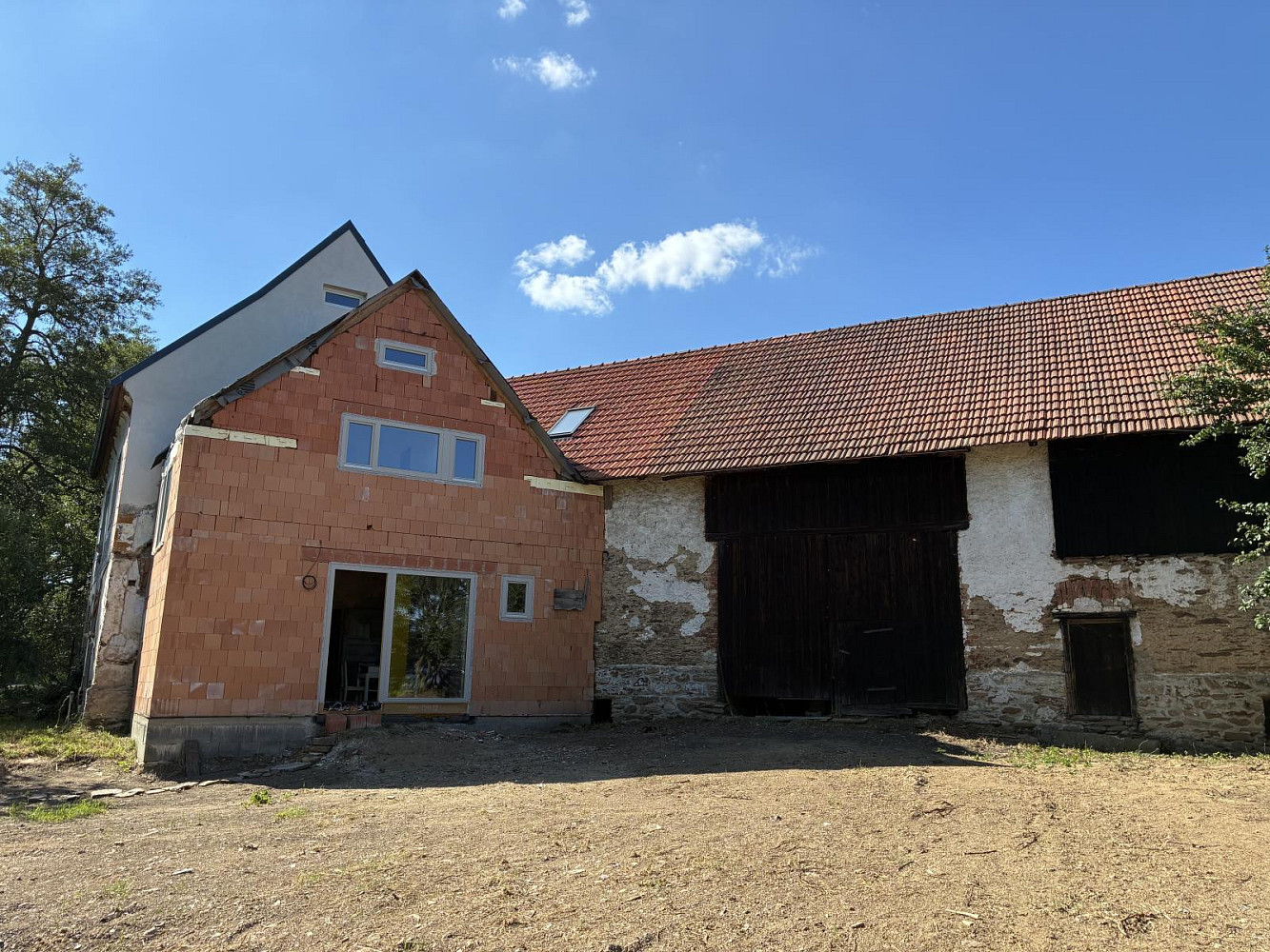 Prodej domu 237 m² s pozemkem 1 762 m²